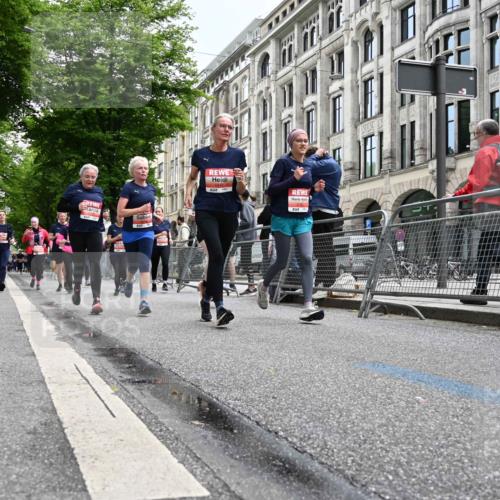 14.06.2026 - REWE Women's Run J. Mangold http://msf.ph/oto/9760986 14.06.2026 11:05:19 Ziel 5169, 5174, 5210, 5312, 5339, 5416, 5447, 5470, 5524, 5620, 5621, 5626, 5646, 5772, 5791, 5833, 5834, 5849, 5888, 5897, 6032 meine-sportfotos.de