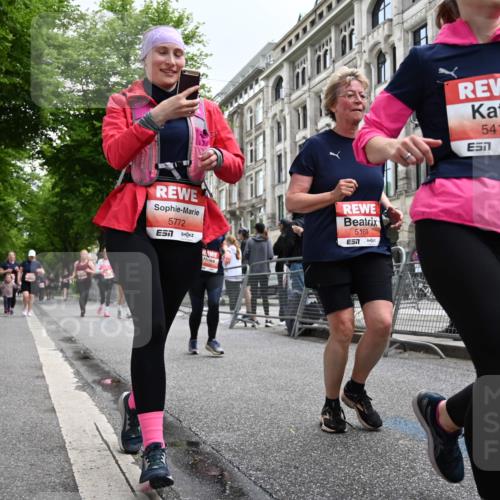 14.06.2026 - REWE Women's Run J. Mangold http://msf.ph/oto/9761027 14.06.2026 11:05:23 Ziel 5169, 5200, 5339, 5354, 5416, 5447, 5470, 5620, 5621, 5646, 5772, 5791, 5833, 5834, 5887, 5897, 6032 meine-sportfotos.de