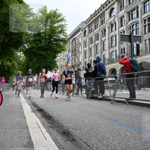 14.06.2026 - REWE Women's Run J. Mangold http://msf.ph/oto/9761045 14.06.2026 11:05:26 Ziel 5169, 5200, 5339, 5354, 5416, 5646, 5710, 5772, 5833, 5834, 5887, 5897, 5923 meine-sportfotos.de