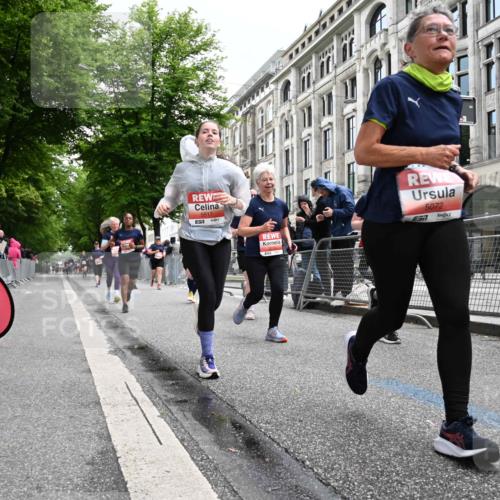 14.06.2026 - REWE Women's Run J. Mangold http://msf.ph/oto/9761120 14.06.2026 11:05:34 Ziel 5072, 5149, 5221, 5378, 5517, 5580, 5710, 5881, 5903, 5923, 5962 meine-sportfotos.de