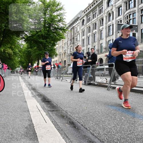 14.06.2026 - REWE Women's Run J. Mangold http://msf.ph/oto/9761161 14.06.2026 11:05:40 Ziel 5149, 5227, 5378, 5580, 5699, 5705, 5805, 5903 meine-sportfotos.de