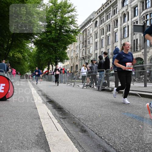 14.06.2026 - REWE Women's Run J. Mangold http://msf.ph/oto/9761205 14.06.2026 11:05:48 Ziel 5130, 5227, 5727, 5757, 5794, 5805, 6026 meine-sportfotos.de
