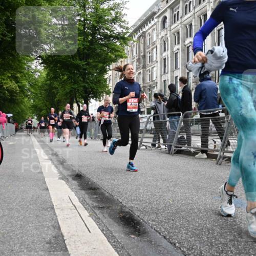 14.06.2026 - REWE Women's Run J. Mangold http://msf.ph/oto/9761304 14.06.2026 11:05:58 Ziel 5075, 5076, 5134, 5382, 5541, 5794, 5799, 5829, 5844, 5960 meine-sportfotos.de