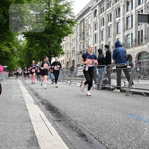 14.06.2026 - REWE Women's Run J. Mangold http://msf.ph/oto/9761316 14.06.2026 11:05:59 Ziel 5075, 5076, 5134, 5382, 5541, 5799, 5829, 5844, 5960 meine-sportfotos.de