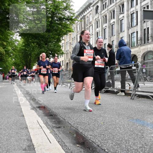 14.06.2026 - REWE Women's Run J. Mangold http://msf.ph/oto/9761345 14.06.2026 11:06:01 Ziel 5075, 5076, 5134, 5222, 5382, 5491, 5541, 5799, 5829, 5844, 5960, 6024 meine-sportfotos.de
