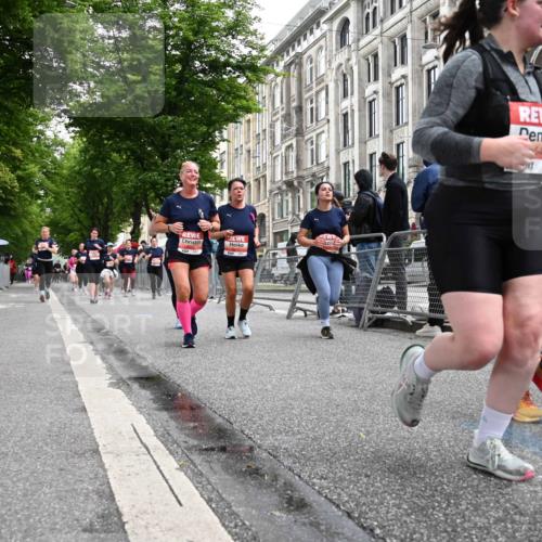 14.06.2026 - REWE Women's Run J. Mangold http://msf.ph/oto/9761353 14.06.2026 11:06:02 Ziel 5075, 5076, 5134, 5222, 5382, 5491, 5541, 5799, 5829, 5844, 6024 meine-sportfotos.de