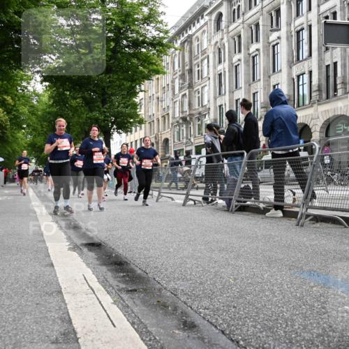 14.06.2026 - REWE Women's Run J. Mangold http://msf.ph/oto/9761383 14.06.2026 11:06:05 Ziel 5071, 5075, 5076, 5134, 5222, 5283, 5382, 5441, 5480, 5491, 5501, 5541, 5574, 5829, 6024, 6067 meine-sportfotos.de