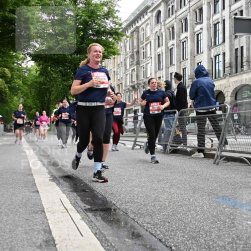 14.06.2026 - REWE Women's Run J. Mangold http://msf.ph/oto/9761399 14.06.2026 11:06:06 Ziel 5071, 5075, 5076, 5134, 5222, 5283, 5441, 5480, 5491, 5501, 5574, 5829, 6024, 6067 meine-sportfotos.de