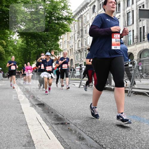 14.06.2026 - REWE Women's Run J. Mangold http://msf.ph/oto/9761411 14.06.2026 11:06:08 Ziel 5071, 5084, 5222, 5283, 5441, 5480, 5491, 5501, 5574, 5605, 5829, 6024, 6067 meine-sportfotos.de