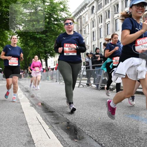 14.06.2026 - REWE Women's Run J. Mangold http://msf.ph/oto/9761437 14.06.2026 11:06:10 Ziel 5071, 5084, 5222, 5283, 5441, 5480, 5491, 5501, 5574, 5605, 6024, 6067 meine-sportfotos.de