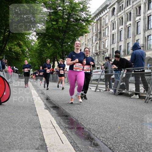 14.06.2026 - REWE Women's Run J. Mangold http://msf.ph/oto/9761474 14.06.2026 11:06:19 Ziel 5288, 5395, 5436, 5535, 5722, 5775, 5956, 5958 meine-sportfotos.de
