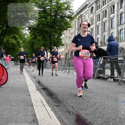 14.06.2026 - REWE Women's Run J. Mangold http://msf.ph/oto/9761481 14.06.2026 11:06:19 Ziel 5288, 5395, 5436, 5535, 5722, 5775, 5956, 5958 meine-sportfotos.de