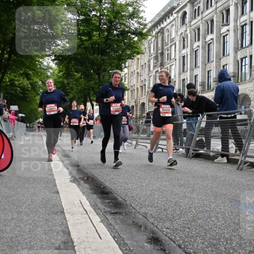 14.06.2026 - REWE Women's Run J. Mangold http://msf.ph/oto/9761498 14.06.2026 11:06:21 Ziel 5288, 5347, 5395, 5436, 5535, 5722, 5723, 5775, 5956, 5958 meine-sportfotos.de