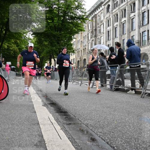 14.06.2026 - REWE Women's Run J. Mangold http://msf.ph/oto/9761552 14.06.2026 11:06:27 Ziel 5347, 5395, 5534, 5535, 5627, 5722, 5723, 5816, 5856 meine-sportfotos.de