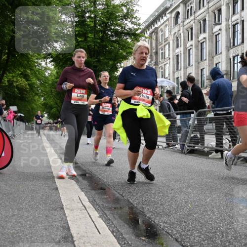 14.06.2026 - REWE Women's Run J. Mangold http://msf.ph/oto/9761636 14.06.2026 11:06:37 Ziel 5104, 5510, 5534, 5542, 5676, 5677, 5734, 5735, 5977, 6012 meine-sportfotos.de