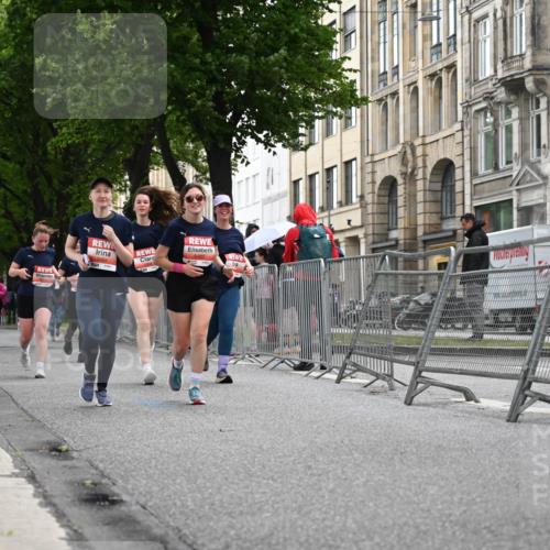 14.06.2026 - REWE Women's Run J. Mangold http://msf.ph/oto/9761748 14.06.2026 11:06:53 Ziel 5103, 5229, 5368, 5369, 5483, 5484 meine-sportfotos.de