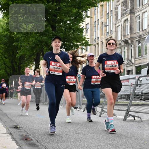 14.06.2026 - REWE Women's Run J. Mangold http://msf.ph/oto/9761760 14.06.2026 11:06:55 Ziel 5103, 5229, 5368, 5369, 5483, 5484, 5630, 6065 meine-sportfotos.de
