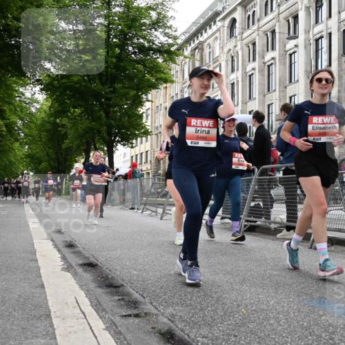 14.06.2026 - REWE Women's Run J. Mangold http://msf.ph/oto/9761773 14.06.2026 11:06:56 Ziel 5103, 5229, 5368, 5369, 5483, 5484, 5630, 6065 meine-sportfotos.de