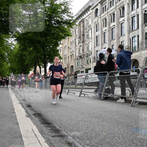 14.06.2026 - REWE Women's Run J. Mangold http://msf.ph/oto/9761786 14.06.2026 11:06:58 Ziel 5190, 5229, 5368, 5369, 5483, 5484, 5630, 6065 meine-sportfotos.de
