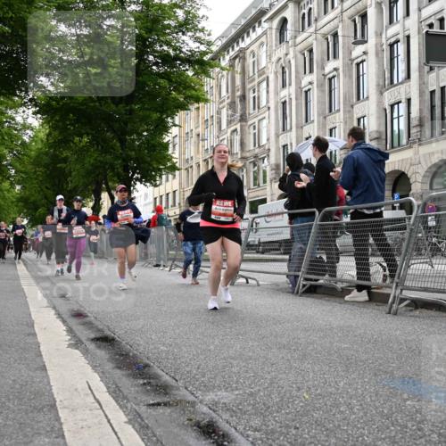 14.06.2026 - REWE Women's Run J. Mangold http://msf.ph/oto/9761810 14.06.2026 11:07:02 Ziel 5190, 5319, 5369, 5476, 5630, 5728, 5808, 5895, 6065 meine-sportfotos.de