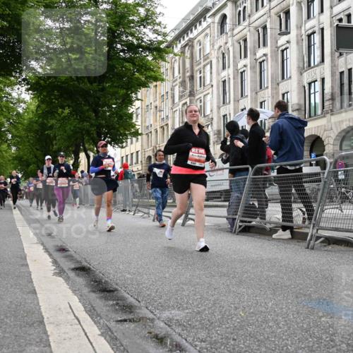 14.06.2026 - REWE Women's Run J. Mangold http://msf.ph/oto/9761812 14.06.2026 11:07:02 Ziel 5190, 5319, 5369, 5476, 5630, 5728, 5808, 5895, 6065 meine-sportfotos.de