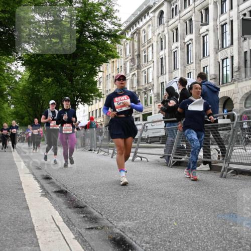 14.06.2026 - REWE Women's Run J. Mangold http://msf.ph/oto/9761834 14.06.2026 11:07:04 Ziel 5190, 5319, 5476, 5630, 5728, 5808, 5895, 6065 meine-sportfotos.de