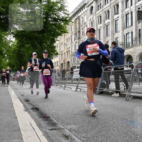 14.06.2026 - REWE Women's Run J. Mangold http://msf.ph/oto/9761842 14.06.2026 11:07:05 Ziel 5118, 5119, 5190, 5319, 5412, 5476, 5728, 5808, 5895, 6065 meine-sportfotos.de