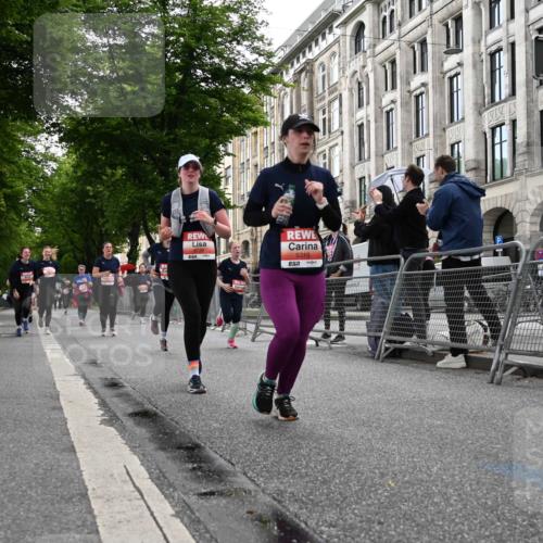 14.06.2026 - REWE Women's Run J. Mangold http://msf.ph/oto/9761856 14.06.2026 11:07:06 Ziel 5116, 5118, 5119, 5190, 5319, 5412, 5476, 5728, 5808, 5895 meine-sportfotos.de