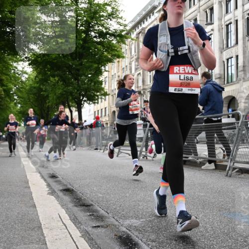 14.06.2026 - REWE Women's Run J. Mangold http://msf.ph/oto/9761869 14.06.2026 11:07:07 Ziel 5116, 5118, 5119, 5190, 5319, 5412, 5476, 5728, 5803, 5808, 5895 meine-sportfotos.de