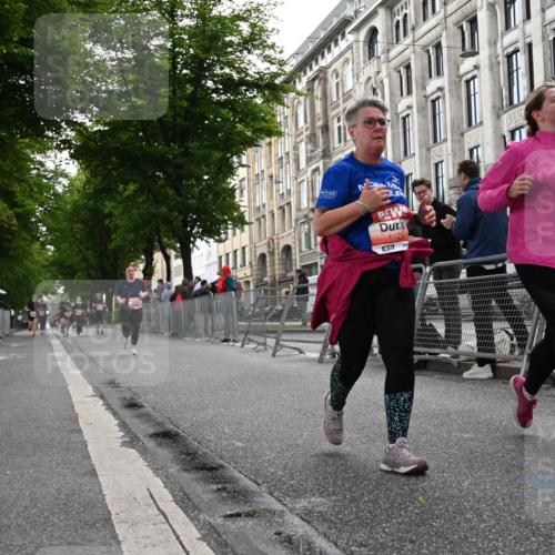 14.06.2026 - REWE Women's Run J. Mangold http://msf.ph/oto/9761941 14.06.2026 11:07:14 Ziel 5116, 5118, 5119, 5122, 5168, 5281, 5412, 5502, 5803 meine-sportfotos.de
