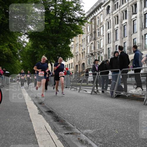 14.06.2026 - REWE Women's Run J. Mangold http://msf.ph/oto/9761966 14.06.2026 11:07:23 Ziel 5114, 5384, 5385, 5908, 5909 meine-sportfotos.de