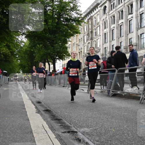 14.06.2026 - REWE Women's Run J. Mangold http://msf.ph/oto/9761999 14.06.2026 11:07:26 Ziel 5114, 5327, 5384, 5385, 5752, 5908, 5909 meine-sportfotos.de