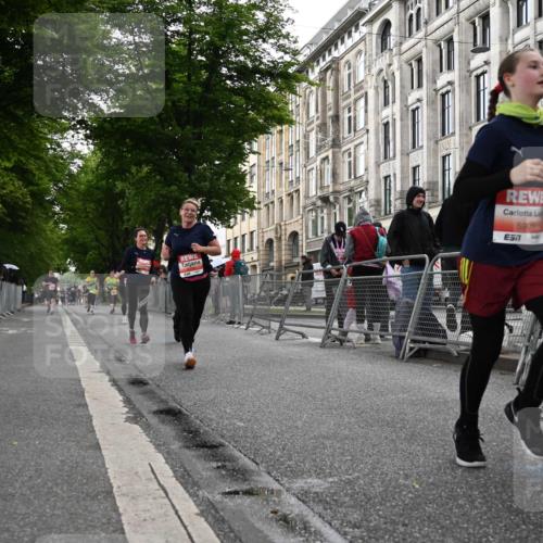 14.06.2026 - REWE Women's Run J. Mangold http://msf.ph/oto/9762017 14.06.2026 11:07:27 Ziel 5114, 5327, 5384, 5385, 5752, 5908, 5909 meine-sportfotos.de