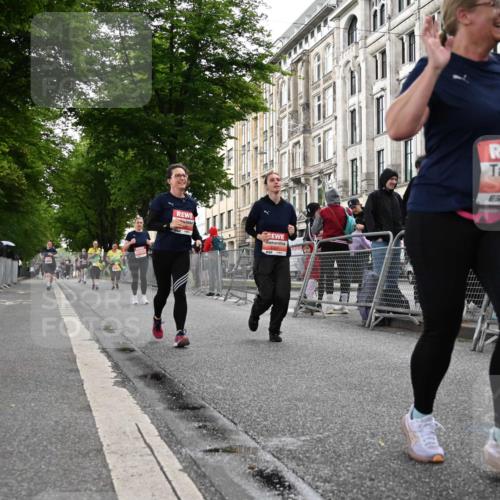14.06.2026 - REWE Women's Run J. Mangold http://msf.ph/oto/9762046 14.06.2026 11:07:30 Ziel 5114, 5327, 5423, 5752, 5908, 5909 meine-sportfotos.de