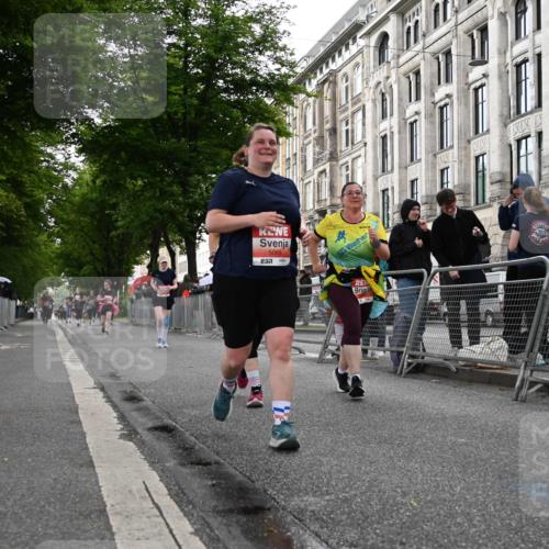 14.06.2026 - REWE Women's Run J. Mangold http://msf.ph/oto/9762106 14.06.2026 11:07:38 Ziel 5065, 5313, 5397, 5423, 5664 meine-sportfotos.de