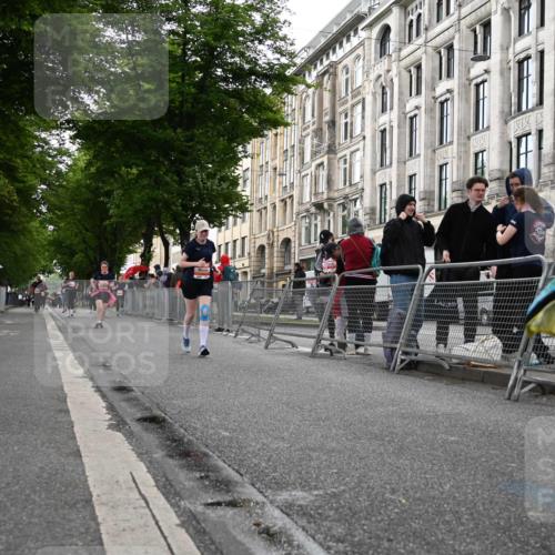 14.06.2026 - REWE Women's Run J. Mangold http://msf.ph/oto/9762111 14.06.2026 11:07:40 Ziel 5065, 5313, 5397, 5664 meine-sportfotos.de