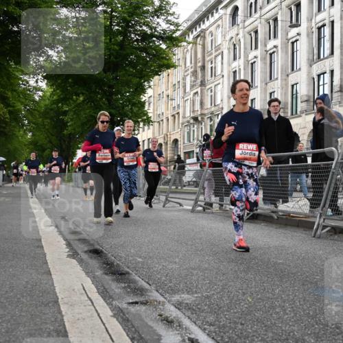 14.06.2026 - REWE Women's Run J. Mangold http://msf.ph/oto/9762183 14.06.2026 11:07:54 Ziel 5016, 5018, 5019, 5201, 5206, 5253, 5597, 5807 meine-sportfotos.de
