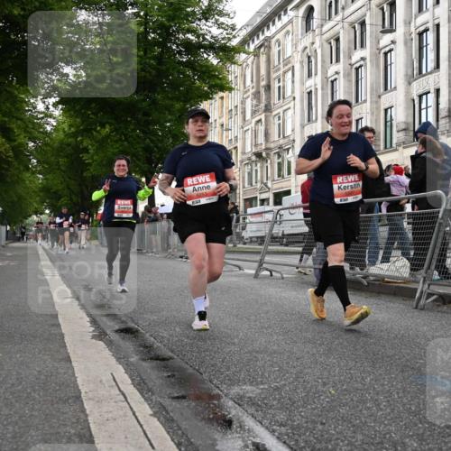 14.06.2026 - REWE Women's Run J. Mangold http://msf.ph/oto/9762205 14.06.2026 11:07:59 Ziel 5016, 5019, 5201, 5253, 5411, 5597, 5807 meine-sportfotos.de