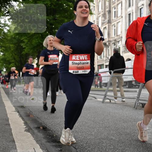 14.06.2026 - REWE Women's Run J. Mangold http://msf.ph/oto/9762422 14.06.2026 11:08:43 Ziel 5099, 5543, 5544, 5653, 5755, 5825, 5841, 5859, 5925 meine-sportfotos.de