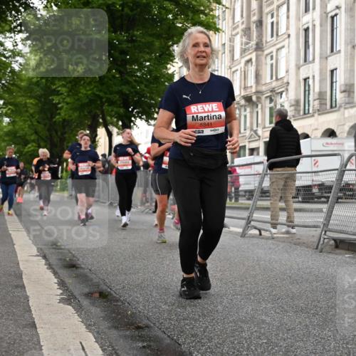 14.06.2026 - REWE Women's Run J. Mangold http://msf.ph/oto/9762435 14.06.2026 11:08:44 Ziel 5099, 5543, 5544, 5653, 5755, 5825, 5841, 5859, 5925 meine-sportfotos.de