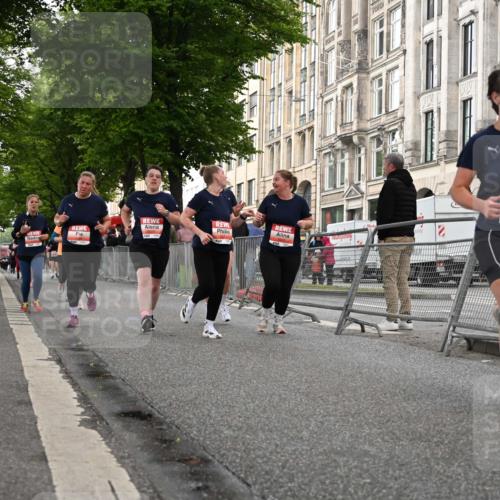14.06.2026 - REWE Women's Run J. Mangold http://msf.ph/oto/9762448 14.06.2026 11:08:46 Ziel 5037, 5099, 5543, 5544, 5600, 5653, 5732, 5755, 5825, 5841, 5859, 5925 meine-sportfotos.de