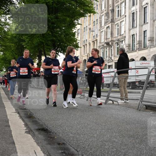 14.06.2026 - REWE Women's Run J. Mangold http://msf.ph/oto/9762454 14.06.2026 11:08:46 Ziel 5037, 5099, 5543, 5544, 5600, 5653, 5732, 5755, 5825, 5841, 5859, 5925 meine-sportfotos.de