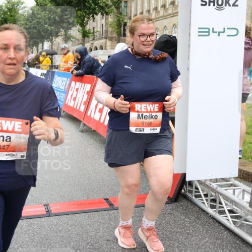 14.06.2026 - REWE Women's Run Strokosch-Dieckow http://msf.ph/oto/9762512 14.06.2026 11:13:00 Ziel 5155, 5205, 5847, 6052 meine-sportfotos.de