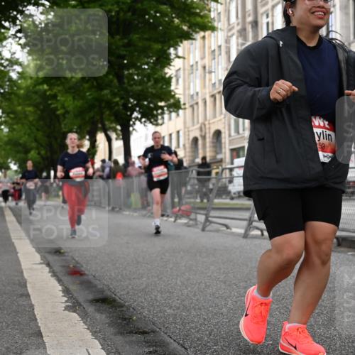 14.06.2026 - REWE Women's Run J. Mangold http://msf.ph/oto/9762540 14.06.2026 11:08:57 Ziel 5259, 5681, 5927 meine-sportfotos.de