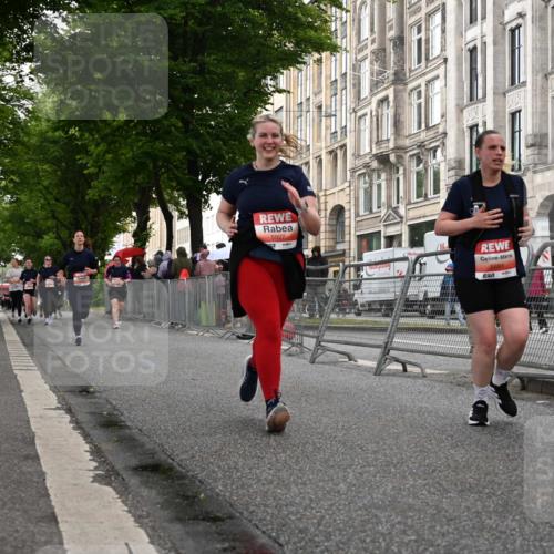 14.06.2026 - REWE Women's Run J. Mangold http://msf.ph/oto/9762554 14.06.2026 11:08:59 Ziel 5259, 5681, 5927, 5968 meine-sportfotos.de