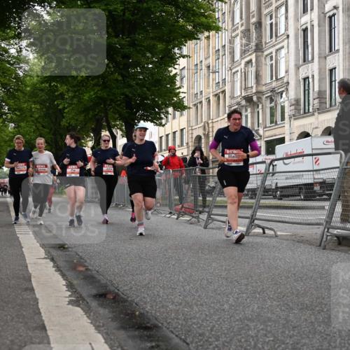 14.06.2026 - REWE Women's Run J. Mangold http://msf.ph/oto/9762601 14.06.2026 11:09:06 Ziel 5279, 5576, 5761, 5762, 5836, 5968, 5981, 5987 meine-sportfotos.de