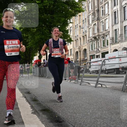 14.06.2026 - REWE Women's Run J. Mangold http://msf.ph/oto/9762664 14.06.2026 11:09:13 Ziel 5406, 5549, 5576, 5761, 5762, 5836, 5854, 5987 meine-sportfotos.de