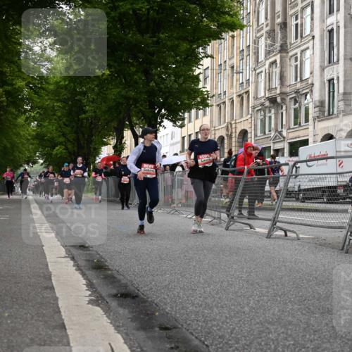 14.06.2026 - REWE Women's Run J. Mangold http://msf.ph/oto/9762689 14.06.2026 11:09:23 Ziel 5278, 5465 meine-sportfotos.de