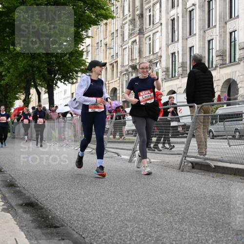 14.06.2026 - REWE Women's Run J. Mangold http://msf.ph/oto/9762705 14.06.2026 11:09:25 Ziel 5278, 5465 meine-sportfotos.de