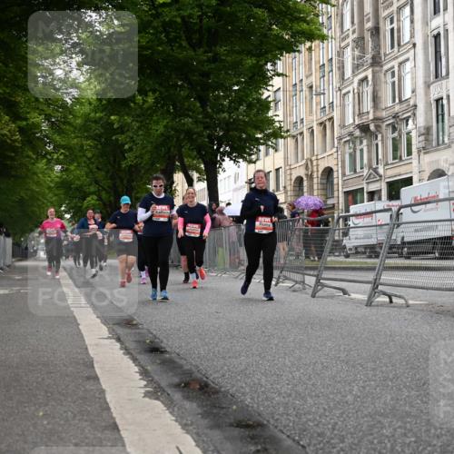 14.06.2026 - REWE Women's Run J. Mangold http://msf.ph/oto/9762727 14.06.2026 11:09:29 Ziel 5197, 5246, 5278, 5465, 5472, 5559, 5770, 5855, 5902, 5926 meine-sportfotos.de
